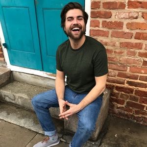 Meet your Posher, Ethan